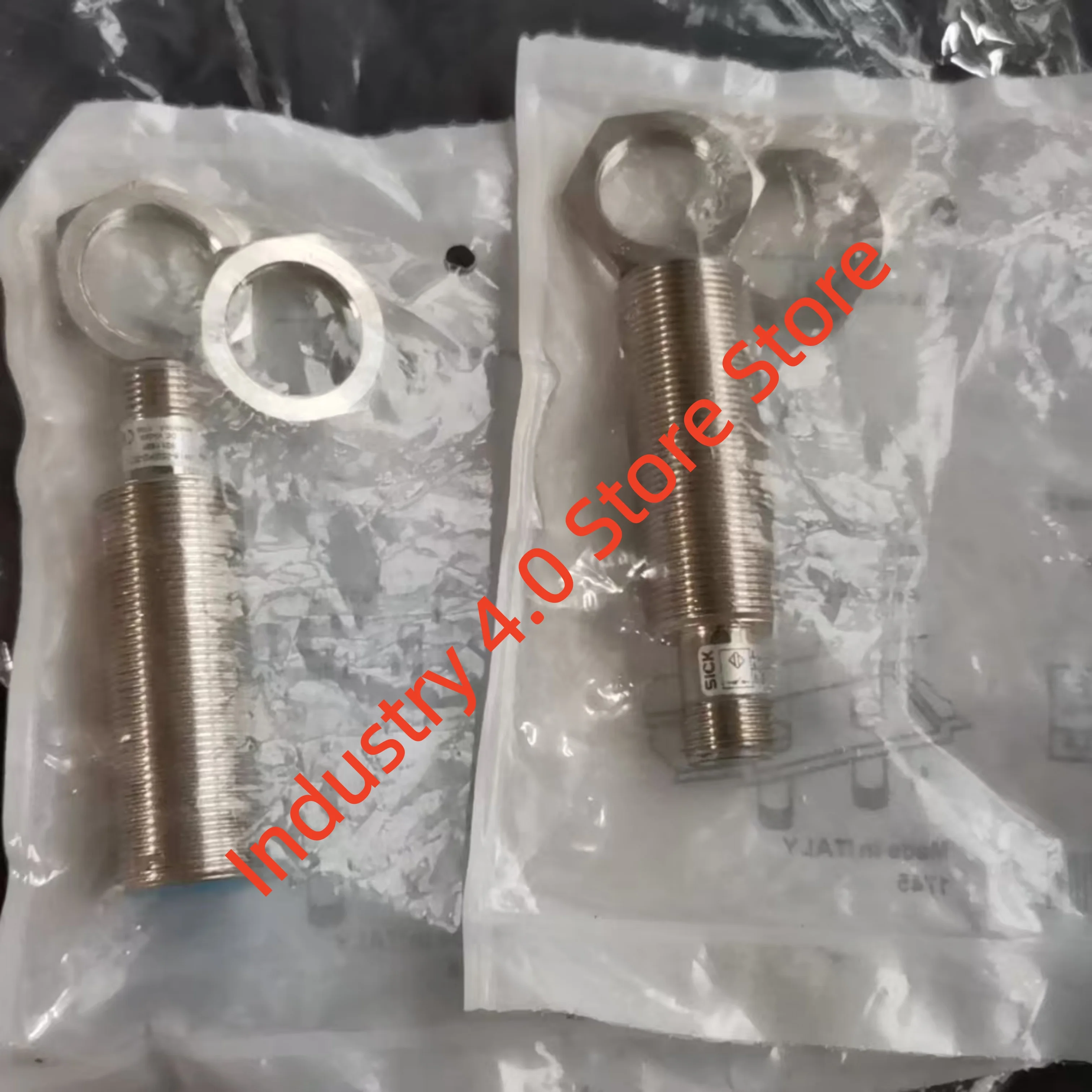 العلامة التجارية IM18-05BPS-ZC1 مستشعر التسمية الملونة KTM-MB31194P 1078048 جديد