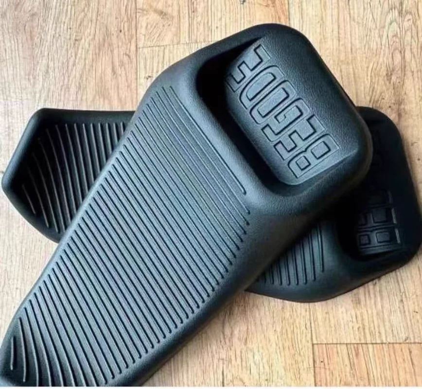 Unicycle shin pads acceleration pads
