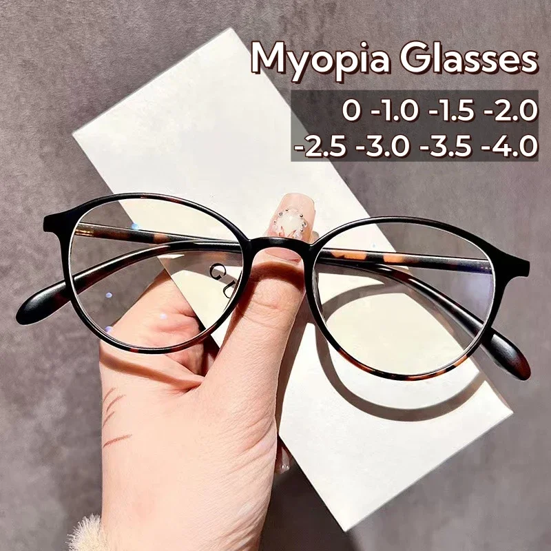 

Japanese Style TR90 Material Eyewear Retro Round Optical Eyewear Ultra Light Comfortable Myopia Glasses Frames for Men and Women