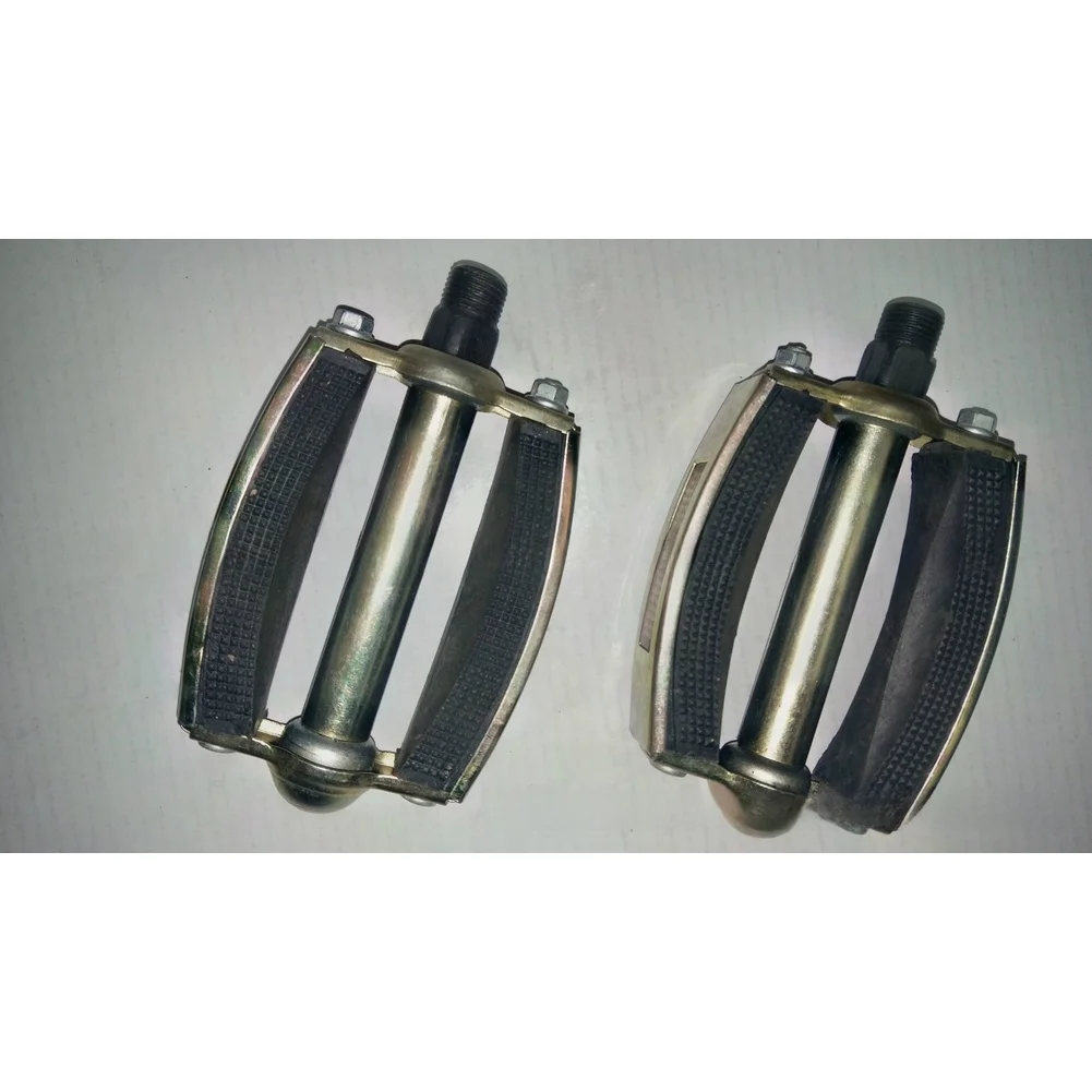 For 26 Inch Bicycles 26 Inch Bike Pedals For Everyday Cycling Sturdy Metal Construction Lightweight Build Design
