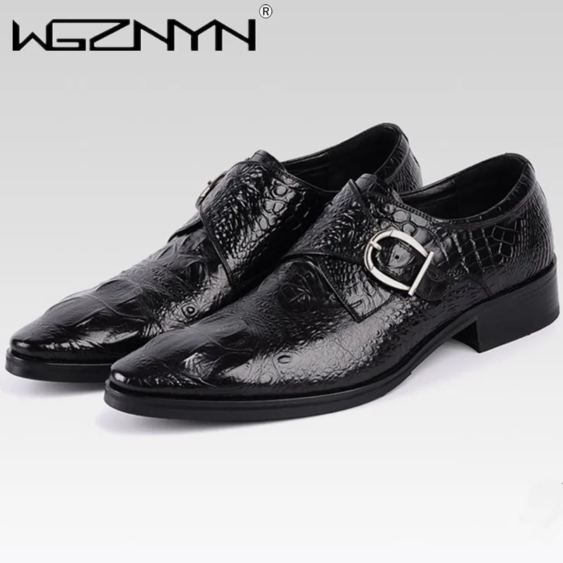 

2025 New Oversized Men Shoes Formal Leather Men Buckle Shoes Luxury Sneakers Comfortable Wearable Dress Men Business Casual Shoe