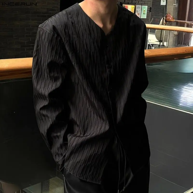 

INCERUN Мужская рубашка Сплошной цвет с v-образным вырезом и длинным рукавом на пуговицах Повседневная мужская одежда Свободная уличная одежда Модные топы для отдыха Мужские рубашки