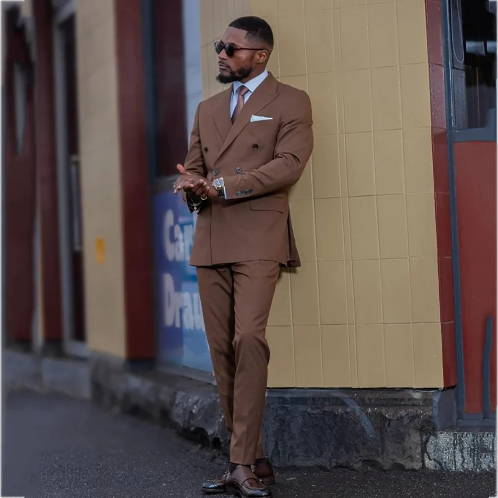 Luxury Brown Men's Double Breasted Suit 2 Pieces Peak Lapel Slim Fit Double Split Blazer Pants Set Formal Business Party Wear
