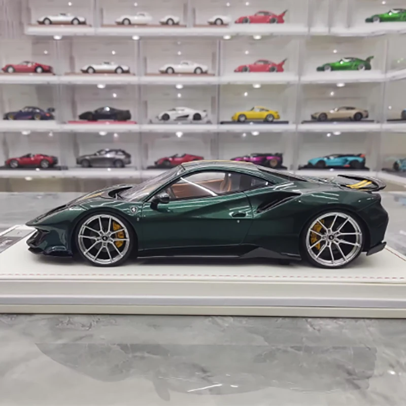 IVY Merit Novitec 488 Pista Simulation Resin Car Model 1:18 Collection