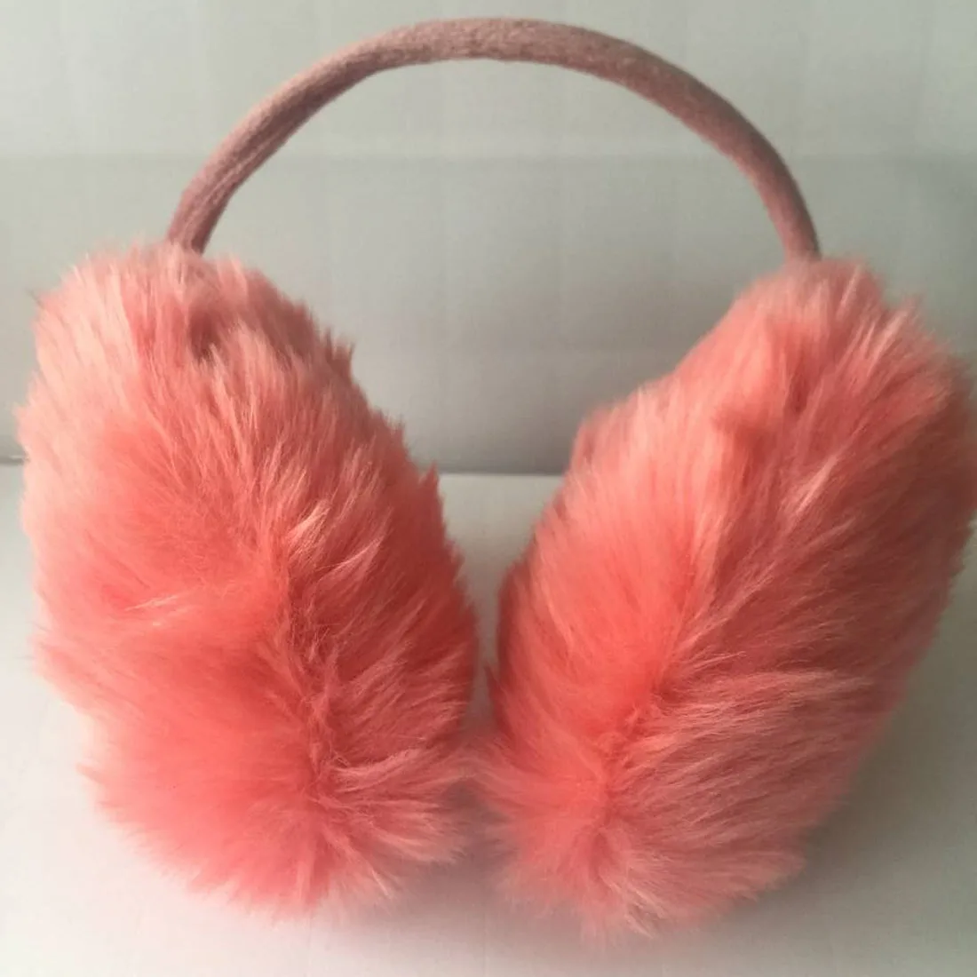 2024 Faux Rabbit Ear Muffs Fur Solid Color Winter Ear Caps Fuzzy Winter Warm Earmuffs dla kobiet Pluszowe nauszniki koreański styl