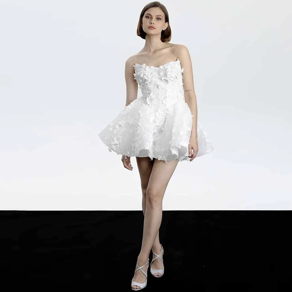 Chic Floral Wedding Dresses Lace A-line Short Wedding Dresses White Strapless Appliques Zipper Ruched Civil Wedding Dresses Mini