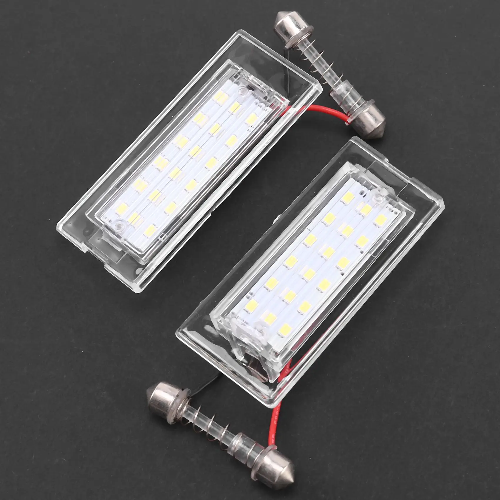 2Pcs White LED Number License Plate Light Lamp 18 SMD 3528 for-BMW E53 X5 1999-2003 E83 X3 03-10