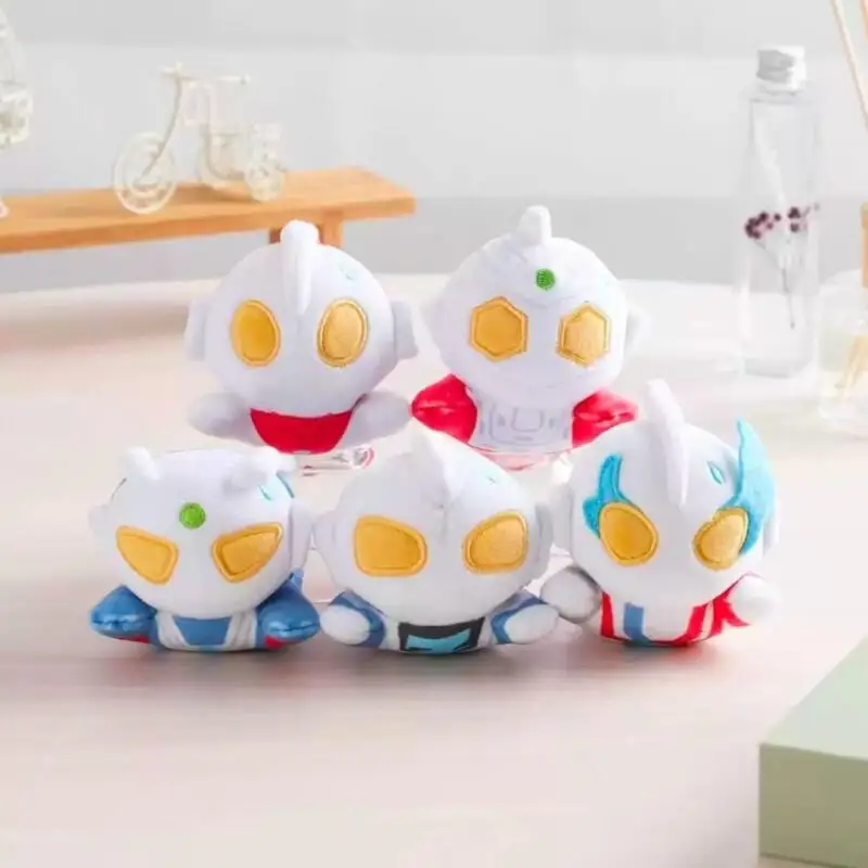 Ultraman Ultraseven Pp Cotton Flight Posture Doll Palm Toy Anime Enthusiasts Collect Toys Backpack Hanging Pendant Couple Gifts