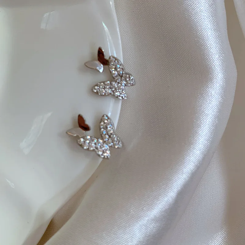 

S925 Sterling Silver Exquisite Sparkling Zircon Butterfly Stud Earrings for Women Classic Animal Fine Jewelry Insect Accessories