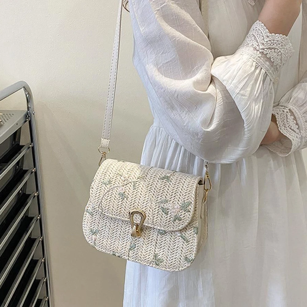 Fashion Flower Woven Saddle Bag Women Cute Straw Shoulder Bags Trendy Casual Handbag Ladies Lace Embroidery Crossbody Bags