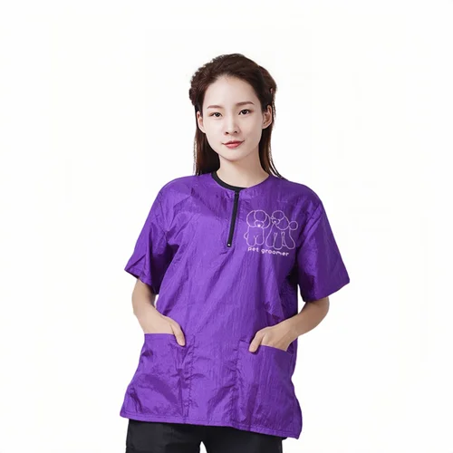 Imagen 2 del producto Ropa de trabajo para peluquero de mascotas, uniformes de aseo para perros, bata impermeable, Tops a prueba de pelo, delantal de manga corta, vestido morado y negro Y0519