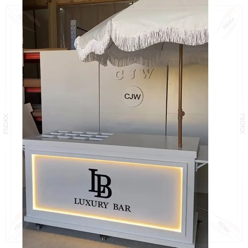 PVC Acrylic White Candy Dessert Cart With Wheels for Parties Festival Event Backdrop Wedding