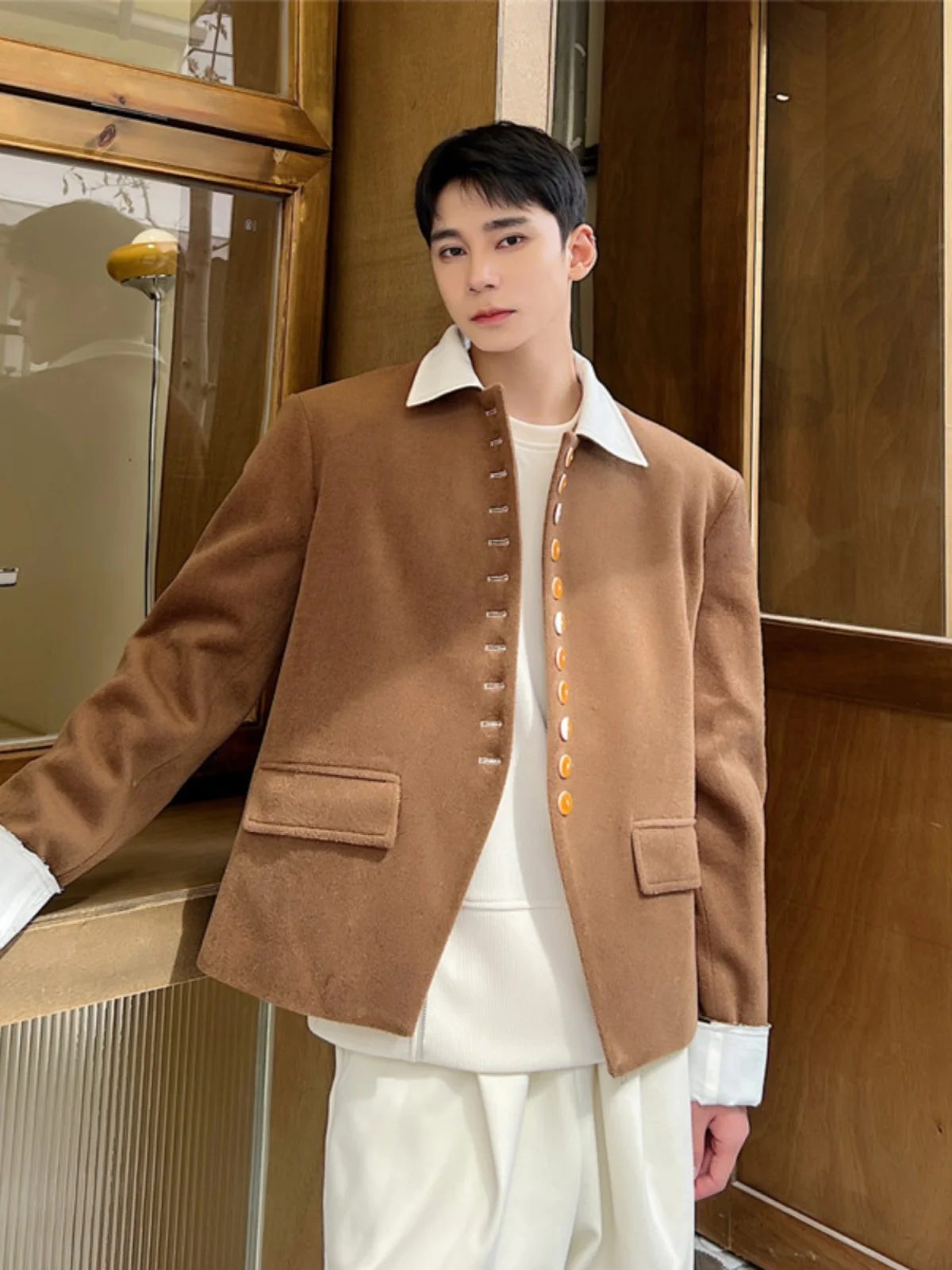 

Trendy Retro Briti Sle Men's Cheered Suit Jaet with Button Design Casual Long Sve Loose Fit Autumn Outerwear