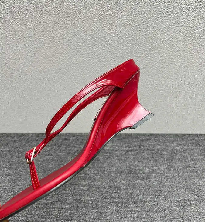 Luxury Designer Wedge Women's Flip Flops Slippers 6cm High Heel Clip Toe Sandals Fashion Buckle Red Chunky Slides шлепки женские