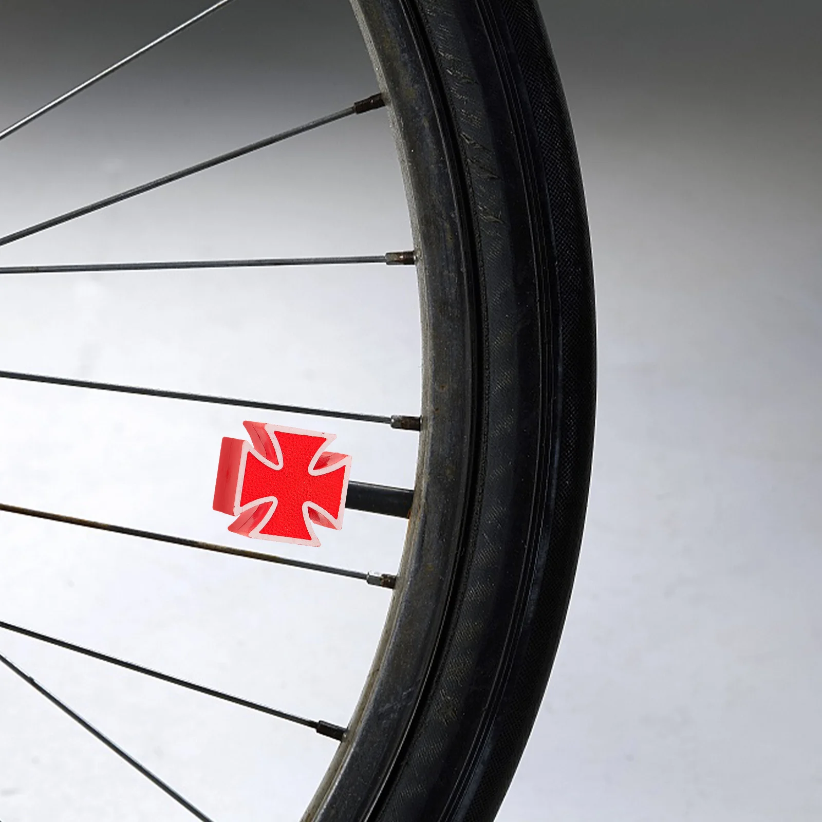 

1pcs Valve Shaped Tire Car Tire Caps Valves Replacement Valve Stem Caps Car Bike Truck Motorcycle Accessories Red