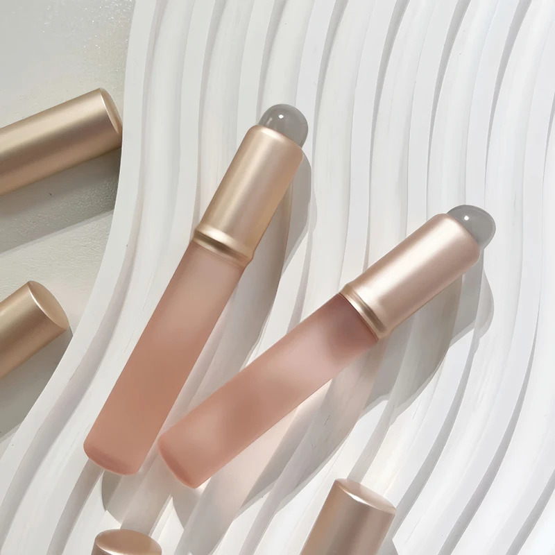 Siliconen ronde kop Zachte lippenborstel Pro Lipstick Toepassing Smudge Brush Meisjes Dames Cosmetische hulpmiddelen Maak borstels