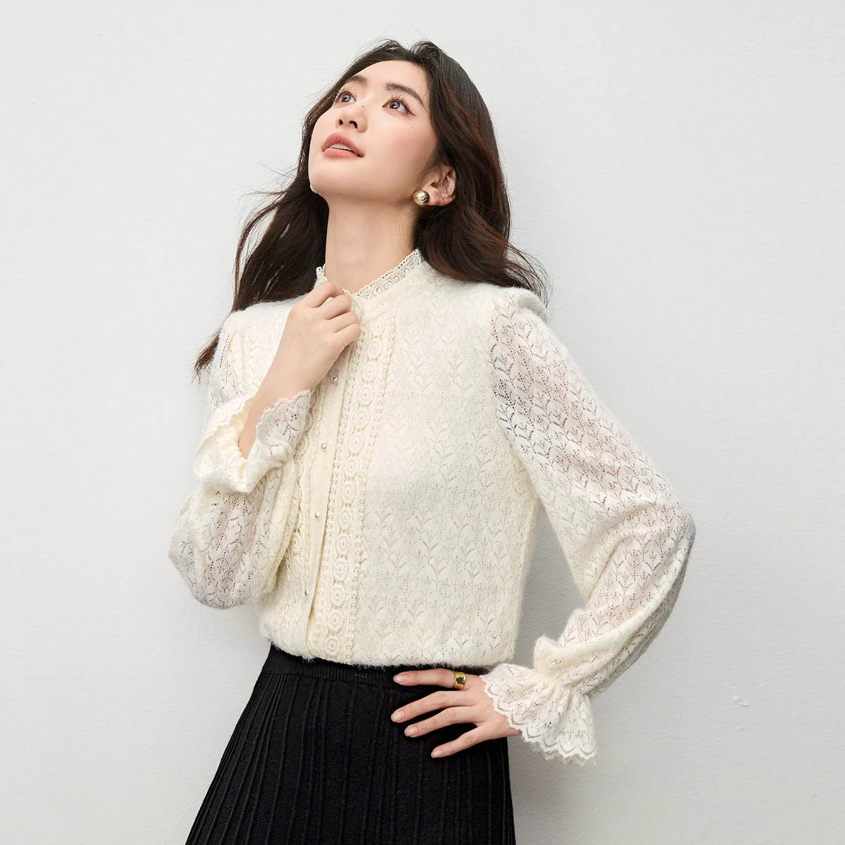 

SENTUBILA Women's Lace Shirt Stand Collar Flare Sleeve Blouse 2026 Autumn Elegant Fashion Commuter Ladies Clothing 154SC3563