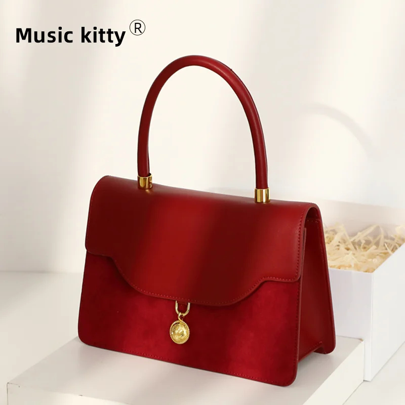 Vintage high-end feeling wedding red velvet wedding bag, crossbody small square bag, high-end feeling portable bride bag