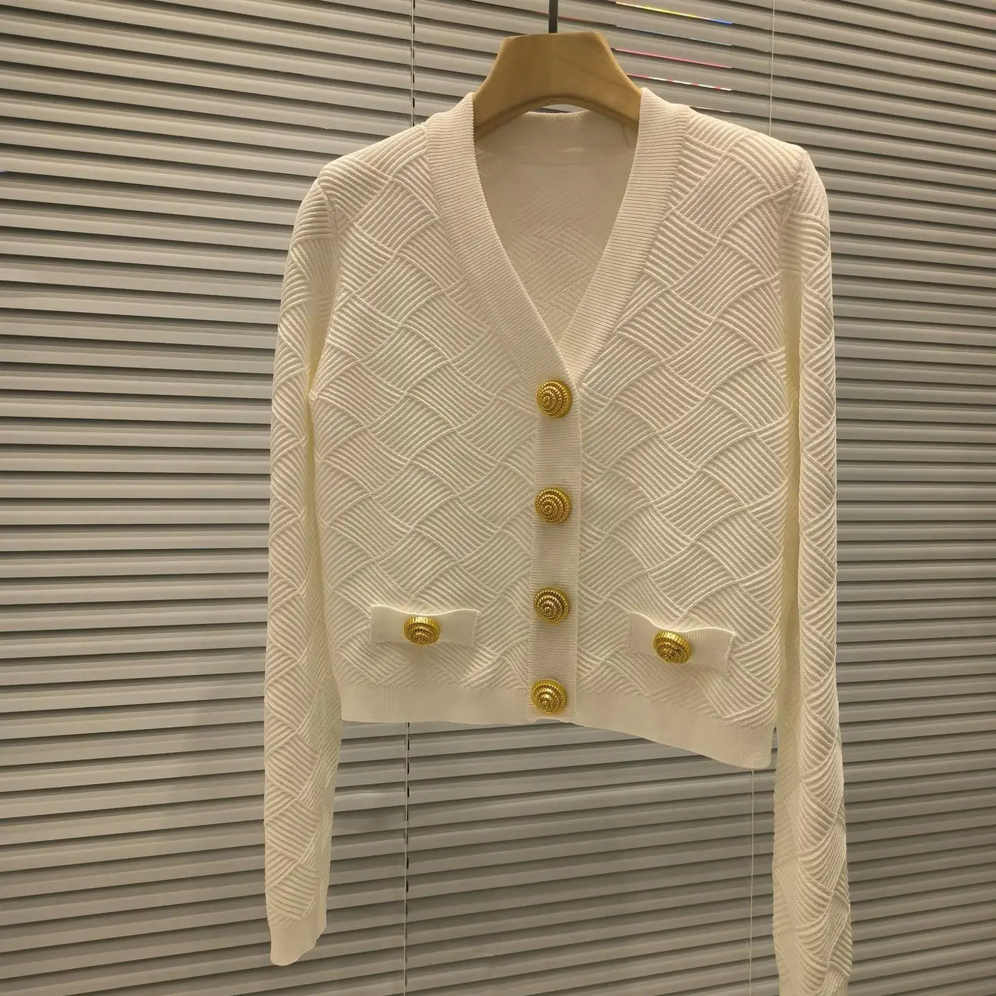 سترة صوفية محبوكة مفتوحة منسوجة من V-Ne إصدار راقي، متعددة الاستخدامات، طويلة بطول Sve ort للنساء...