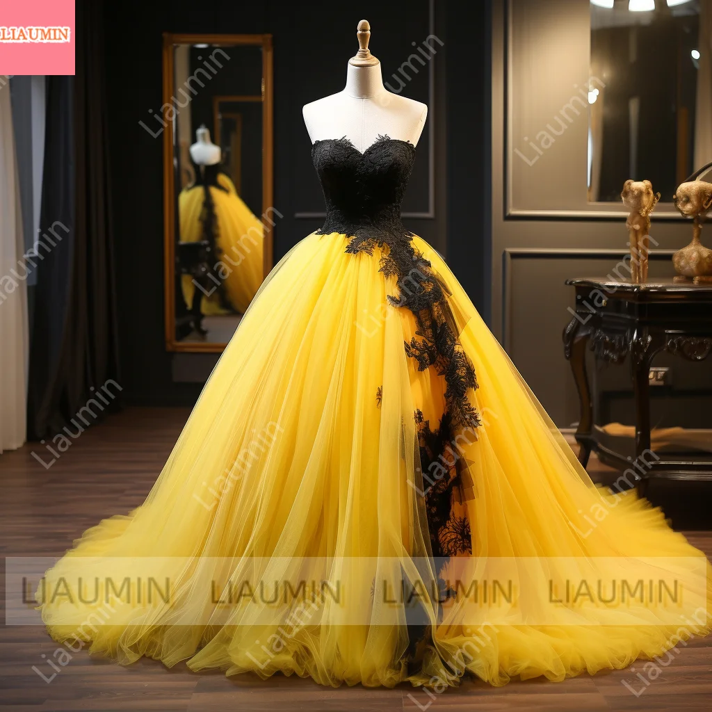 Yellow and Black Lace Applique Tulle Strapless Ball Gown Full Length Evening Formal Party Prom Dress Hand Made Customized W2-11