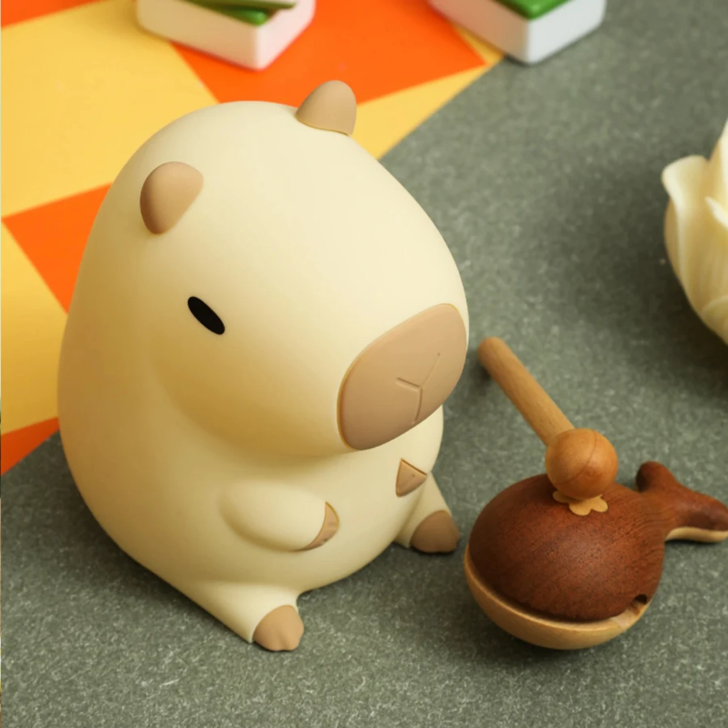 Adorable Lovely Silicone Capybara Night Lights - Charming and Cute USB Rechargeable Bedside Decoration with Touch Sensor - Perfe