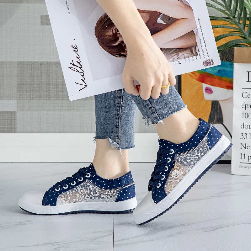 Women Sneakers Shoes 2023 Fashion Summer Casual Shoes Cutouts Lace Canvas Hollow Breathable Platform Flat Shoes Woman Zapatillas