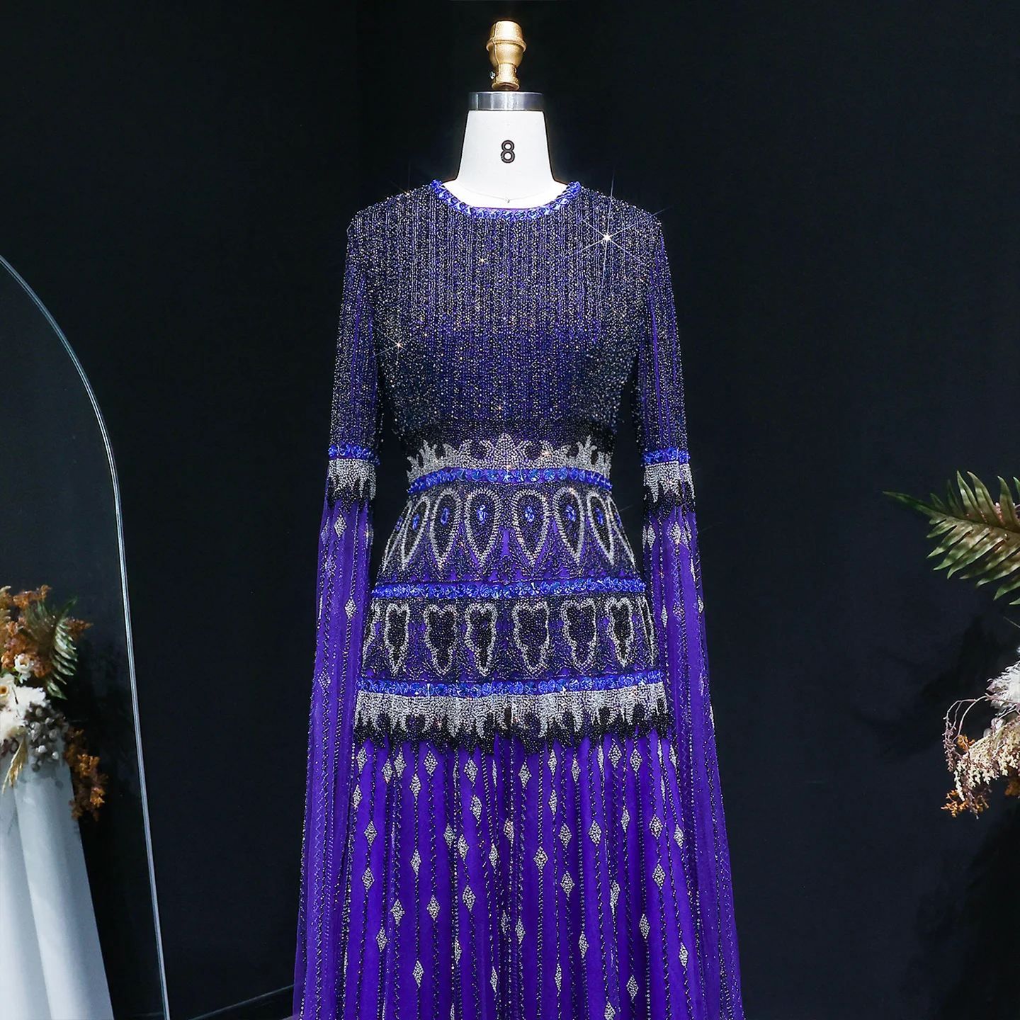 Sharon Said Dubai Luxus Übergröße Lila Abendkleid mit Cape-Ärmeln Hochwertig Perlenbestickt Saudi-Arabisches Damen-Partykleid SS009 Maßanfertigung – Detail 7
