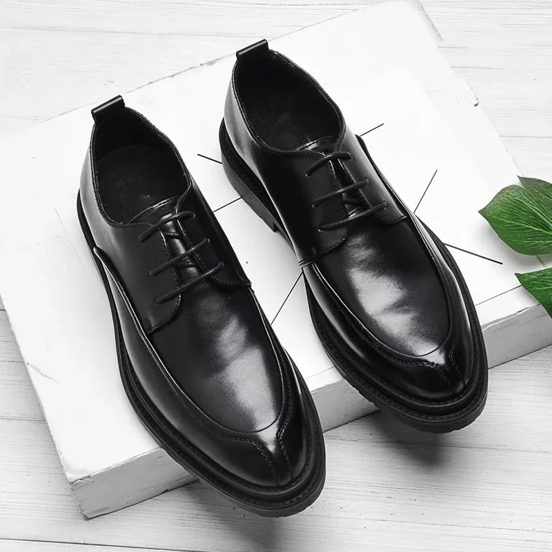 Men Dress Shoes lace up fashion Patent Leather Luxury Fashion Groom Wedding party Shoes Men Luxury italian style Oxford Shoes