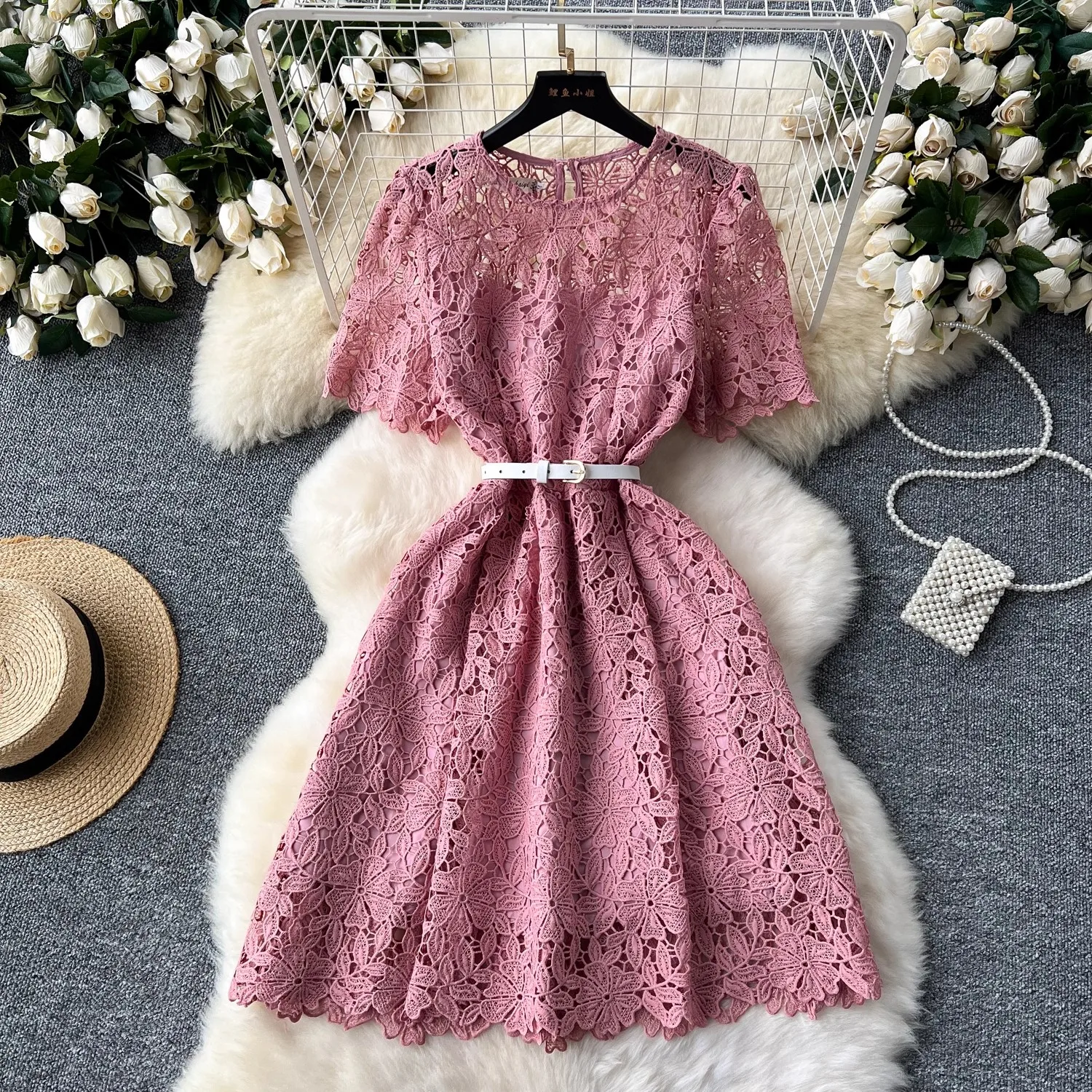 Fashion Vintage Women Round Collar Blue Pink Lace Dress New 2024 Summer Short Sleeve Hollow Out Backless Party Belt Knee Dress