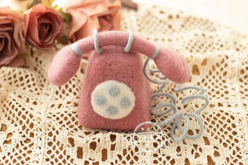 

Handmade felt phone guitar slippers doll ornaments newborn baby photography and shooting supplies 촬영소품 ベビー