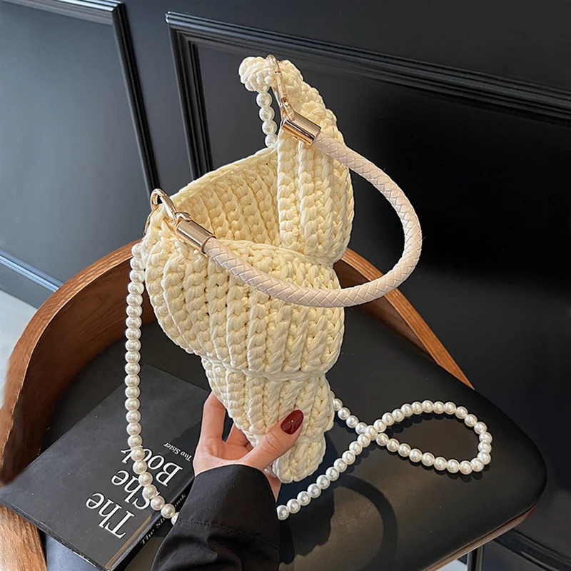 

New Style Handwoven Conch Shell Handbag Pure Color Crossbody Bag Mini Cute Lipstick Bag Ladies Hollow Handbag Purse