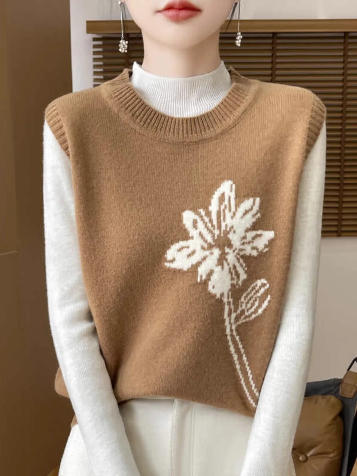 Jersey nuevo chaleco Casual cuello redondo cálido sólido bordado tejido sin mangas jerseys Otoño Invierno moda coreana suéter chaleco