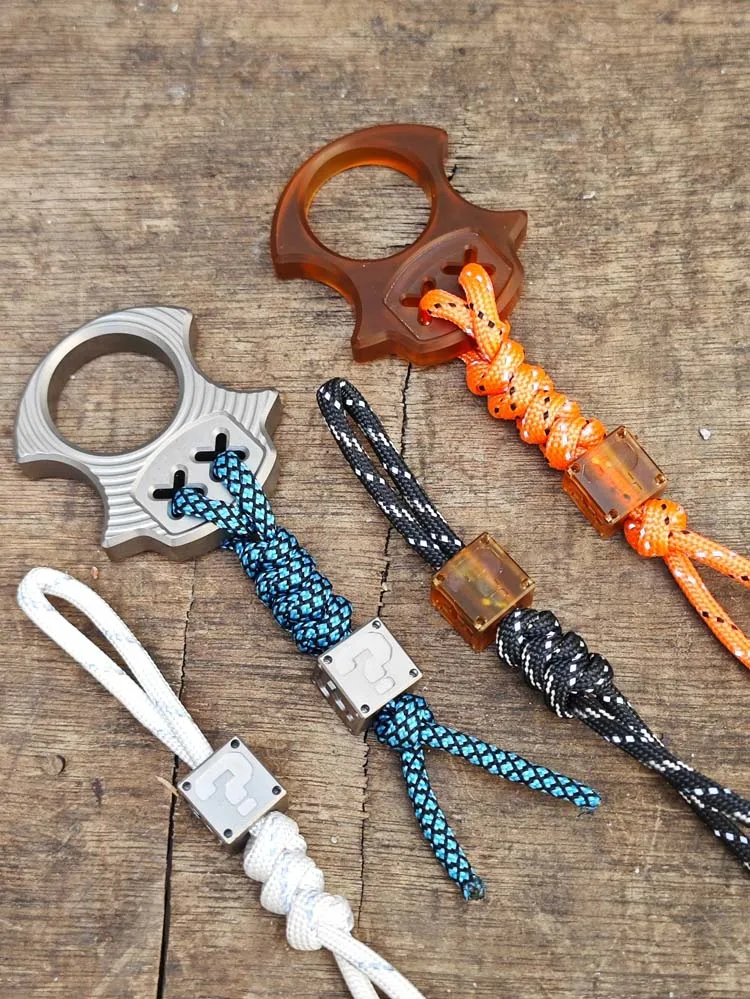 

1 шт., DIY EDC вопросительный знак, квадратный кирпич, нож из титанового сплава, бусина с ЧПУ, подвеска из бисера со шнуром