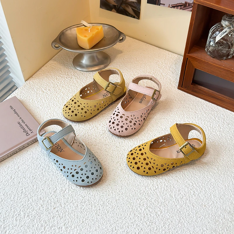 

New Summer Sandals New Children's Sandals Girls Hollow Fashion Princess Shoes Anti-kicking Flat Soft Bottom Baby Toddler Shoes