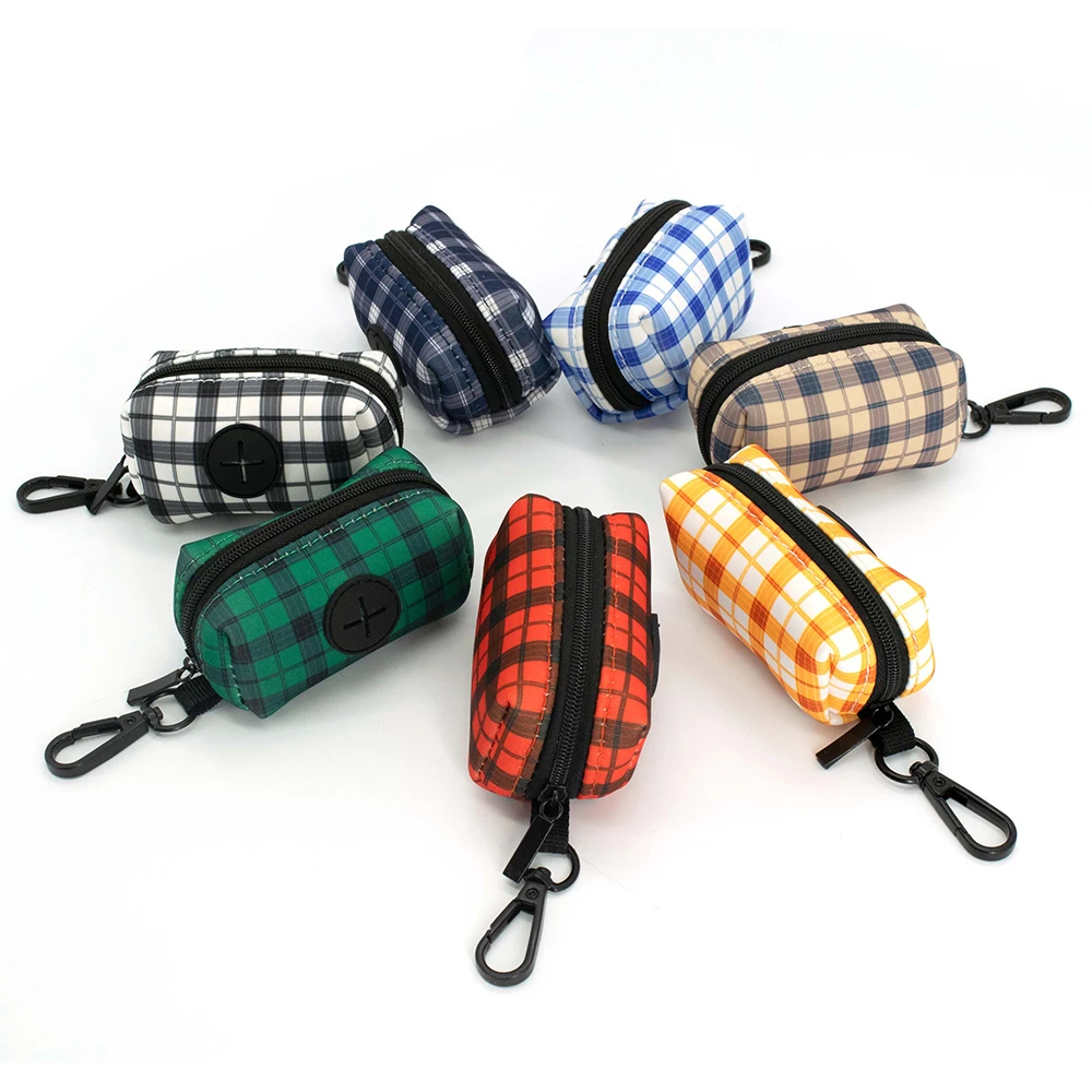 Collarlogo Dog Poop Bag Dispenser Holder Leash Attachment Protable Grid Print Pet Waste Poo Bag Dispenser for Outdoors Waiking