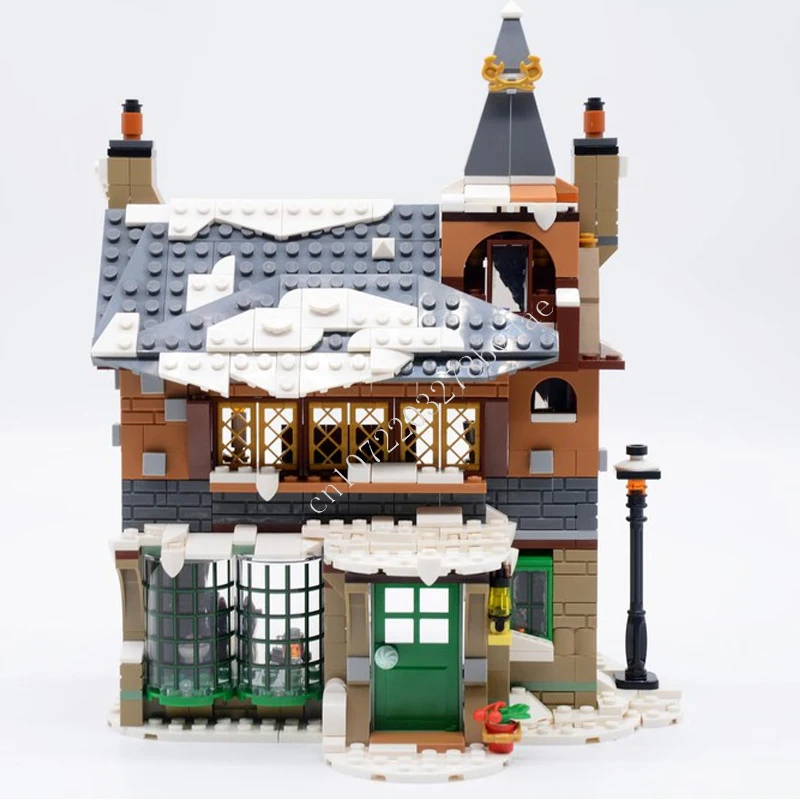 691pcs Winter dorf Old Inn Moc kreative Straßen ansicht Modell Bausteine Architektur DIY Bildung Montage Modell Spielzeug Gif