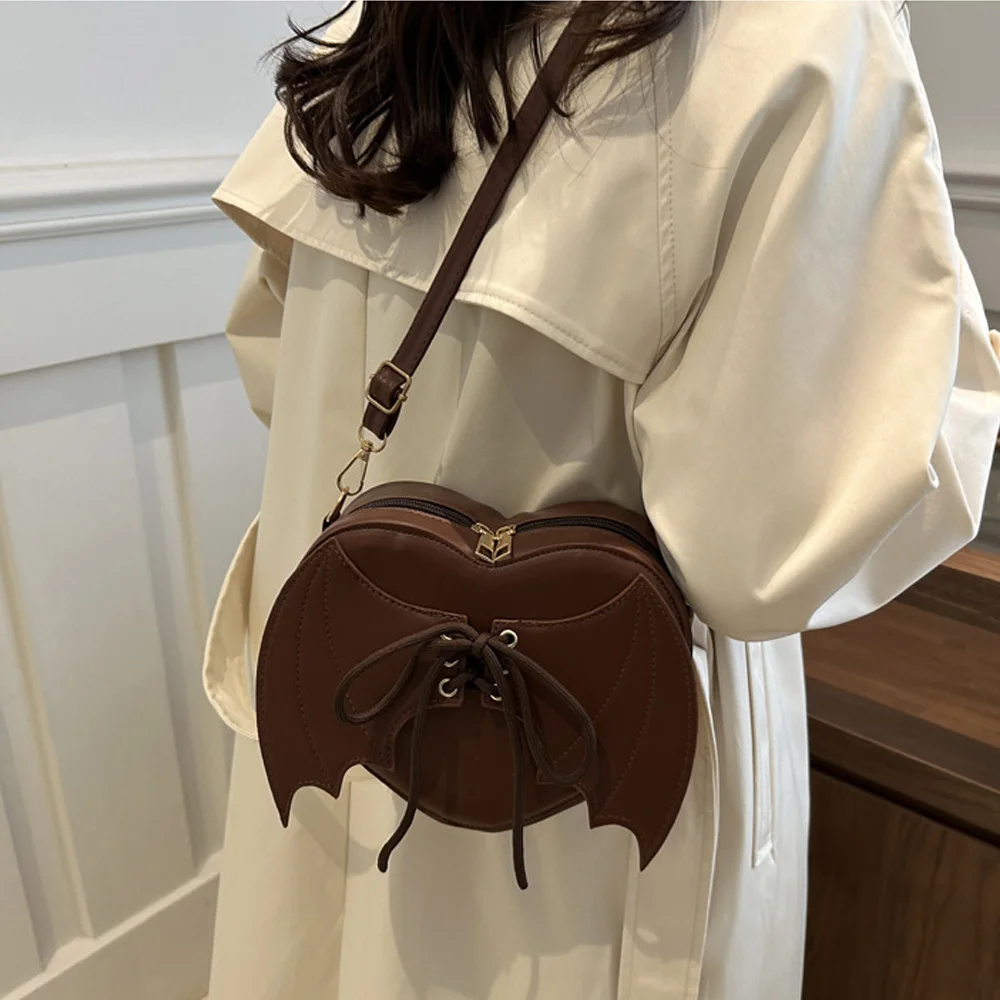 Korean-style Ins fashionable cute girl's bag 2026 new style simple small square bag personalized batwing shoulder messenger bag view 4