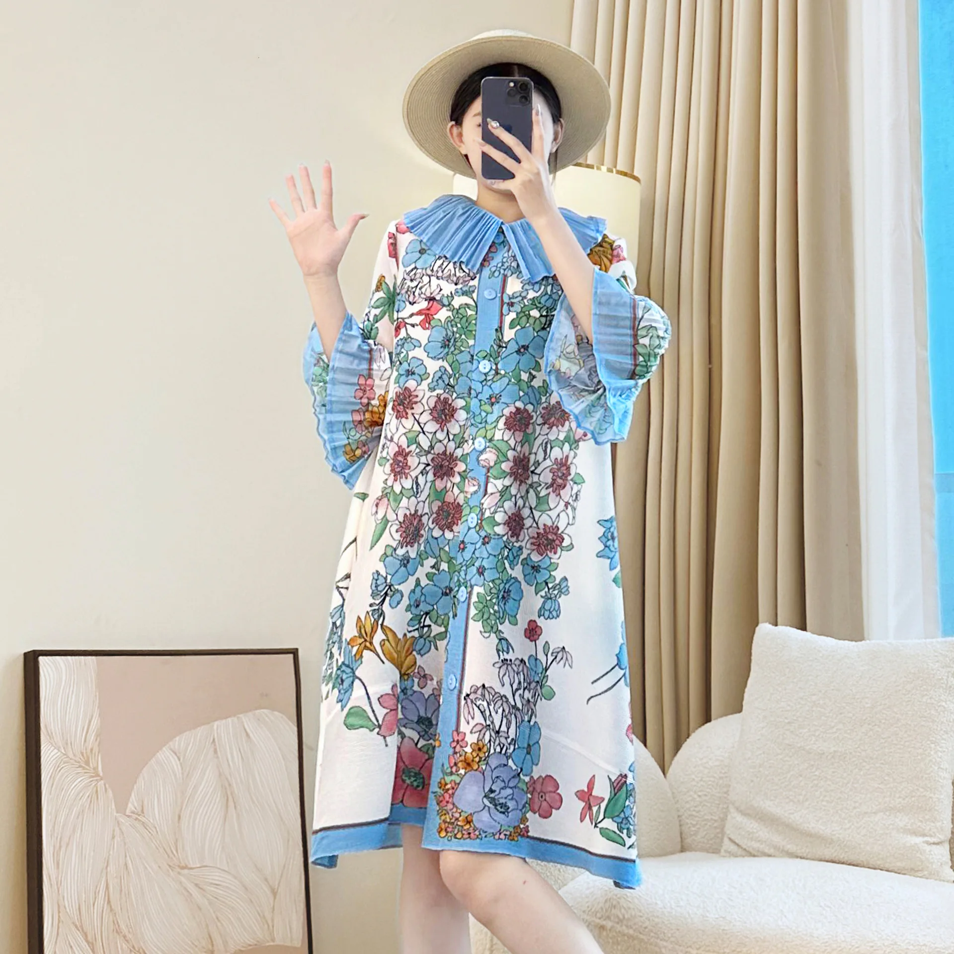 

Miyake Blue Laple Printting Women's Pleated Dress Single Breasted Flare Sleeve Elastic Loose Chic New Famale Clothing