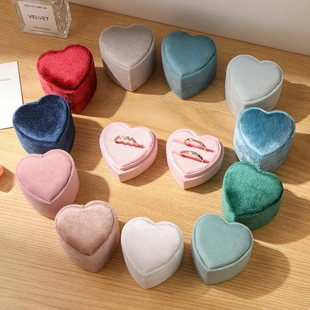 Heart-shaped Velvet Ring Box Individual Packaged Velvet Jewelry Box Heart-shaped Ring Holder Soft Romantic Jewelry Storage Case