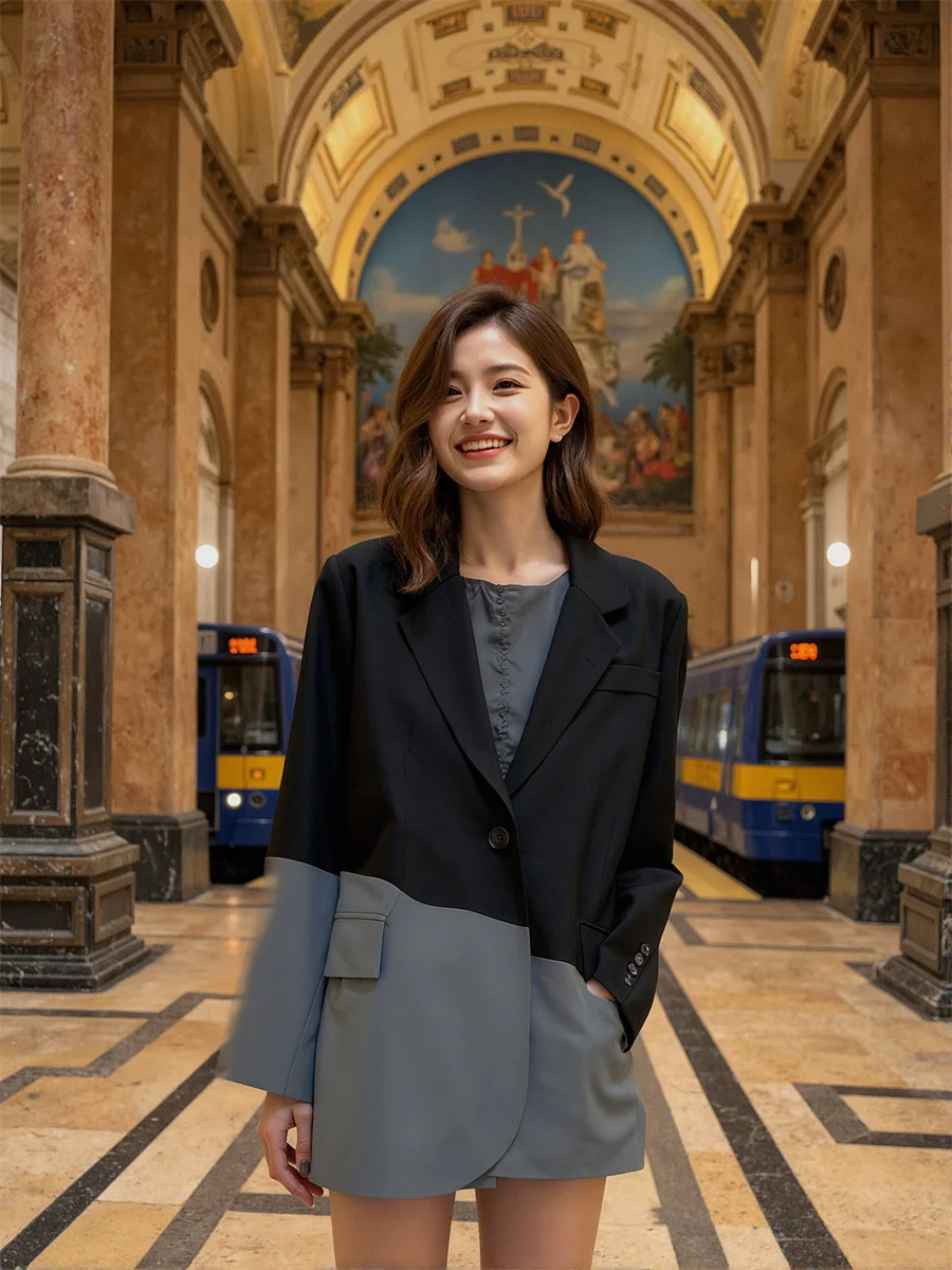 

Женский пиджак свободного кроя в стиле пэчворк с асимметричным кружевным воротником и декоративными заклепками, коллекция 2025 года, современный дизайн, идеальный подарок