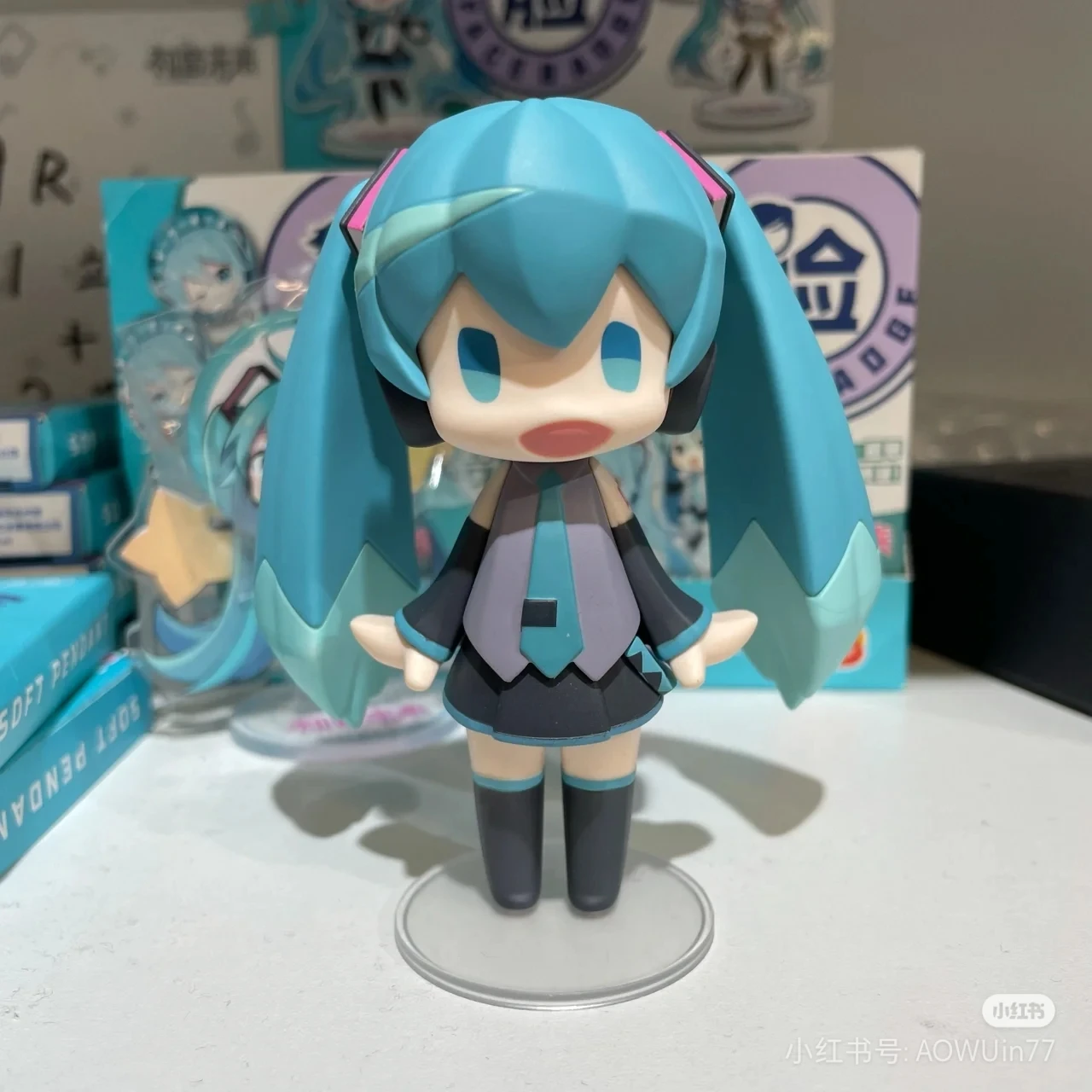 Gsc Spot Genuine Hello Good Smile Hatsune Miku Action Figure Aurora Colorful/Transparent Pearlescent Ver Anime Manual Toy Gift