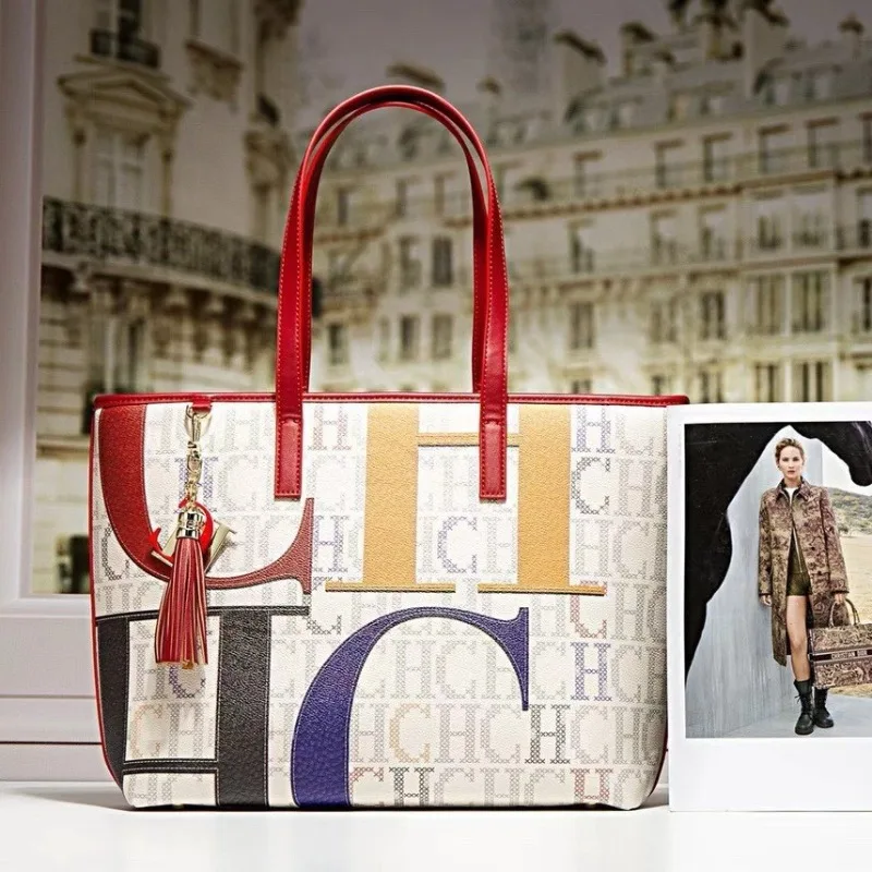 

New Trendy European Style Oversized Tote Bag Large Capacity Summer Shoulder Bag Chic Commuter Bag for Daily Work Outfits