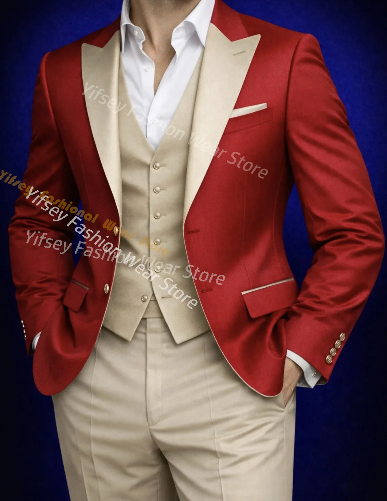 

Красный мужской костюм-тройка для свадьбы и торжеств: пиджак, жилет, брюки. Индивидуальный пошив, люксовый бренд, приталенный крой.