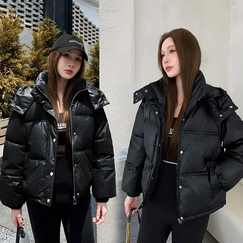 Jaket berlapis katun bawah wanita 2024 baru musim dingin parka Korea PU katun hangat mantel empuk mode pakaian luar pendek mantel wanita