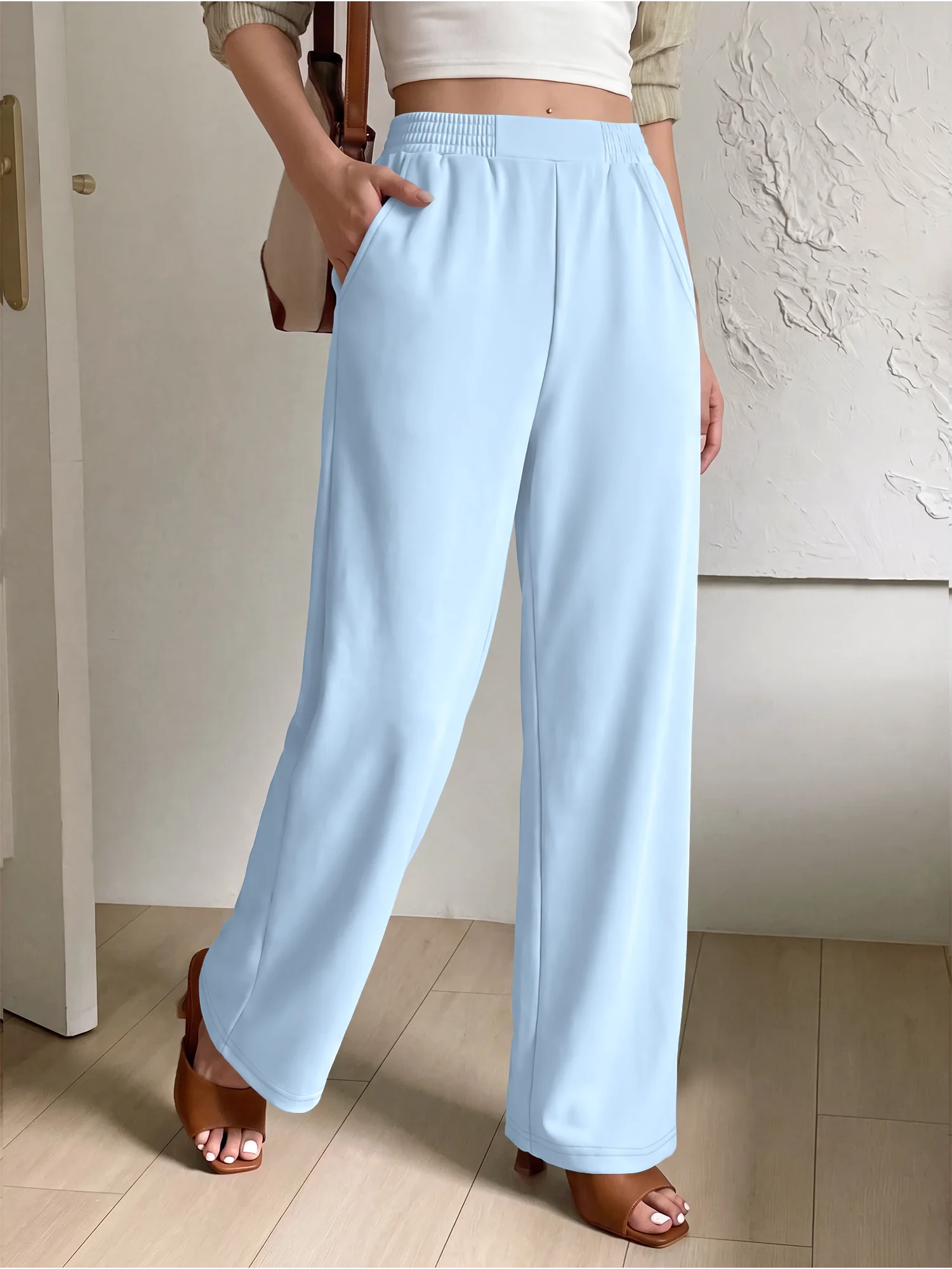 Multi‑Purpose Versatile Athleisure Trousers, Smooth Soft Fabric for Year‑Round Indoor and Outdoor Daily Styling