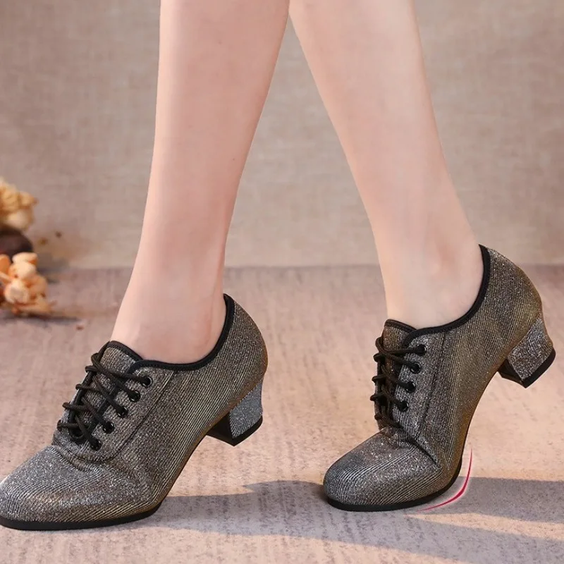 أحذية قاعة الرقص المهنية امرأة مغلقة اصبع القدم ممارسة الأداء الحديثة رقص الجاز حذاء امرأة سوداء أحذية الرقص اللاتينية