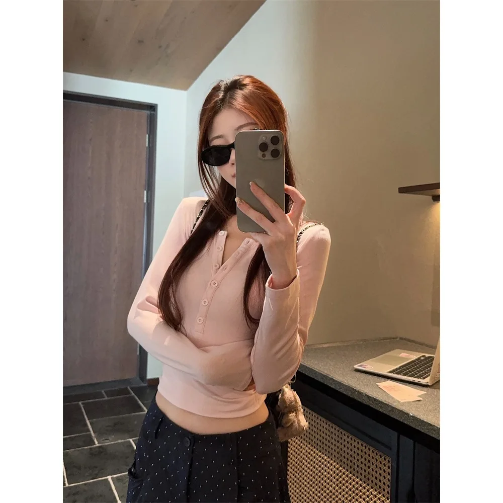 Slim-fitting and Thin T-shirt Female-feeling Slim-fitting Long-sleeved Top + Loose Polka Dot Casual Pants Two-piece Set