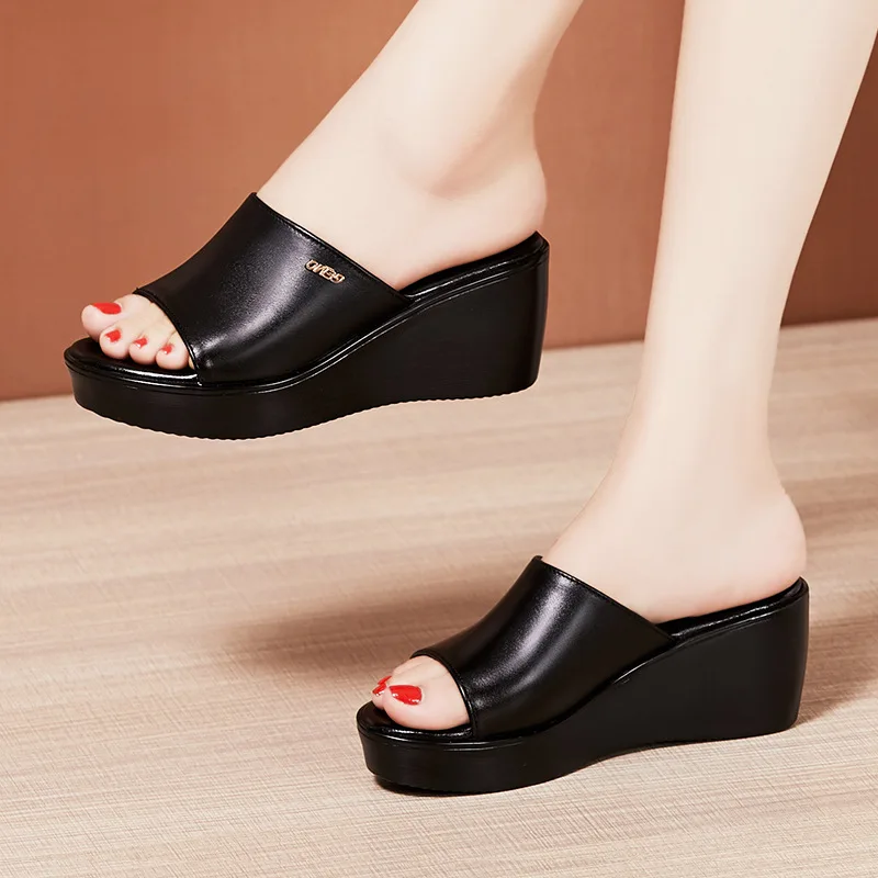 High quality summer leather wedge sandals for women 6cm mid heel new 2024 size 32 33 43 platform open toe elegant shoe black red