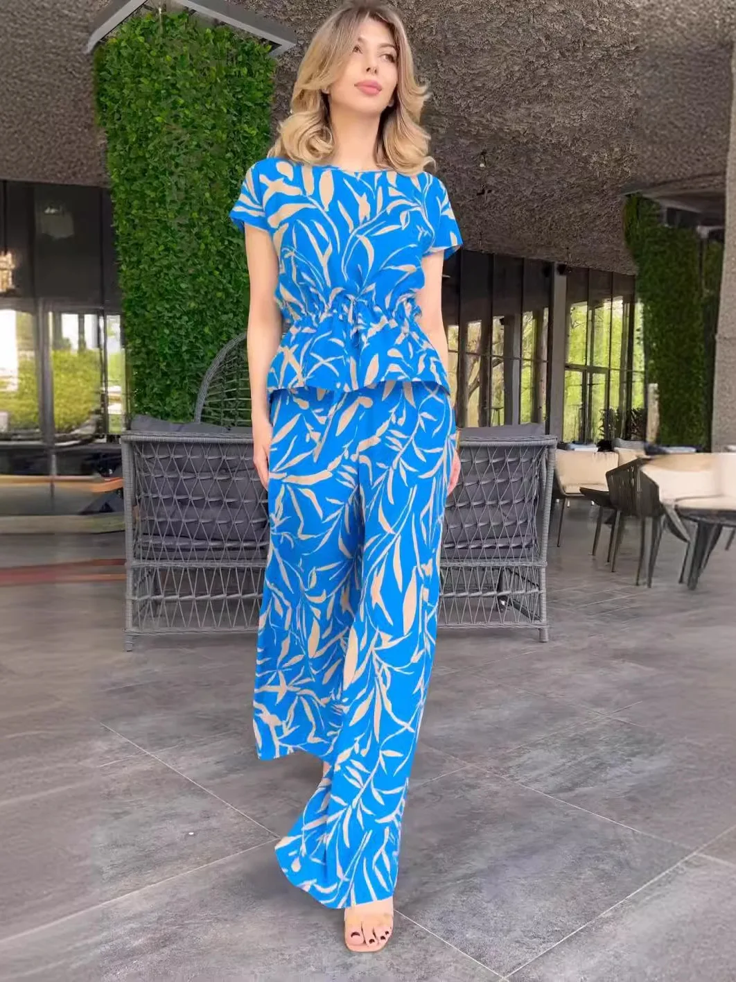 

Faionable Printed Waist-Cinching Top High Waist Wide Leg Pants Two-Piece Set Women's Clothing Polyester Fiber Long Pants