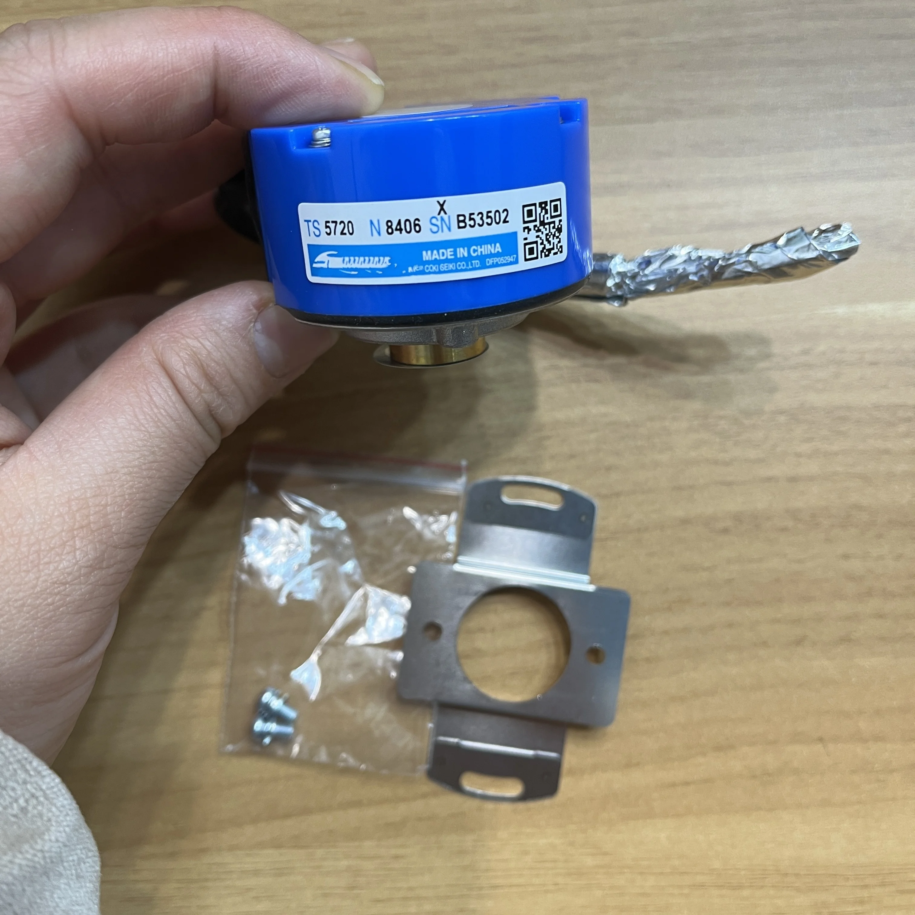 Bom preço original e novo codificador rotativo incremental ts5720n8406